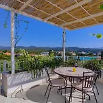 Vera Villa Lovište