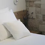 Vera *
